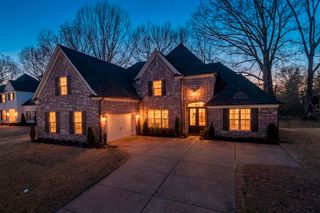 1157 MOUNTAIN SIDE DR, Collierville, TN 38017