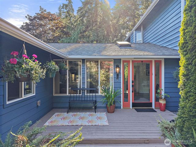 27117 41st Place S, Kent, WA 98032