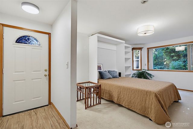 27117 41st Place S, Kent, WA 98032