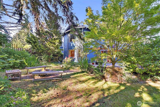 27117 41st Place S, Kent, WA 98032