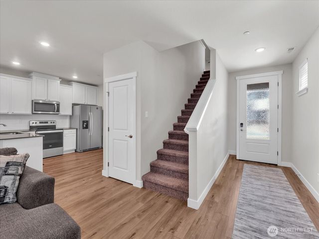 8311 Gilman Way, Arlington, WA 98223