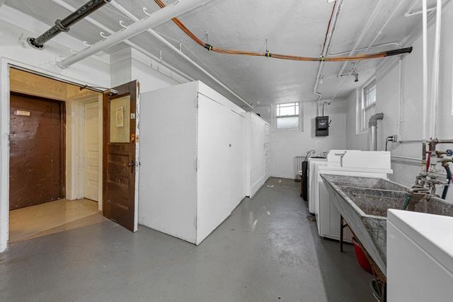 3125 3rd Avenue S, Minneapolis, MN 55408