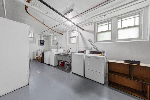 3125 3rd Avenue S, Minneapolis, MN 55408