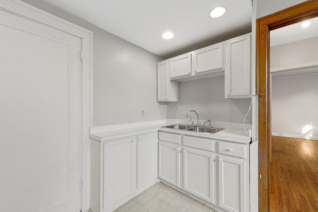 3125 3rd Avenue S, Minneapolis, MN 55408