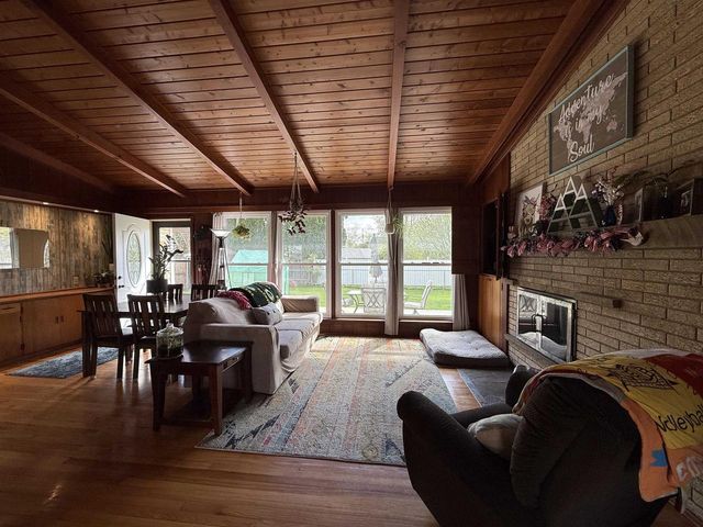 1426 Tamarack Lane, Janesville, WI 53545
