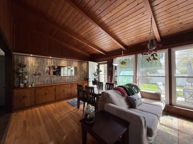 1426 Tamarack Lane, Janesville, WI 53545
