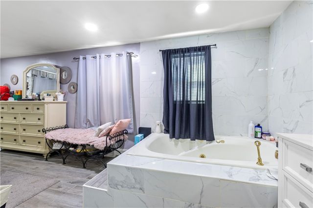 236 Gallatin Street, Providence, RI 02907