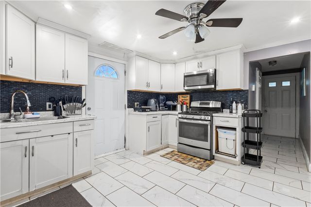 236 Gallatin Street, Providence, RI 02907