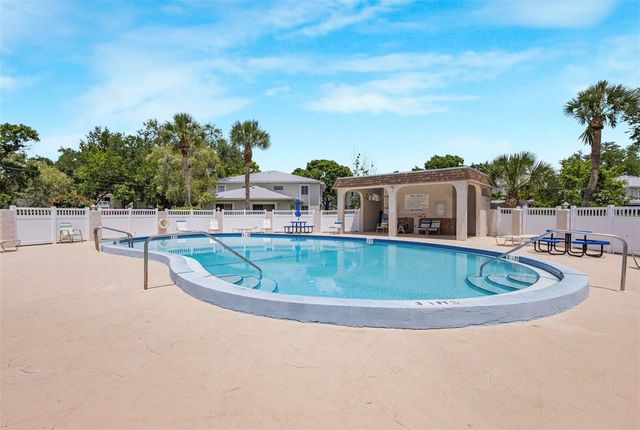 1831 BOUGH AVENUE 1, Clearwater, FL 33760