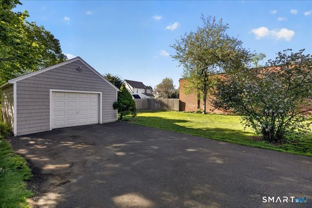 1830 Whitney Avenue, Hamden, CT 06517