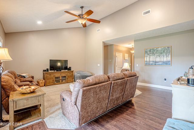 8904 Kingswood Road, Southport, FL 32409