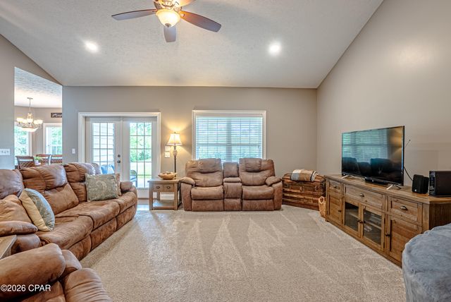 8904 Kingswood Road, Southport, FL 32409