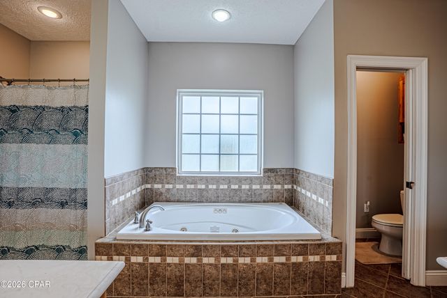 8904 Kingswood Road, Southport, FL 32409