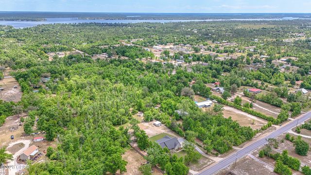 8904 Kingswood Road, Southport, FL 32409