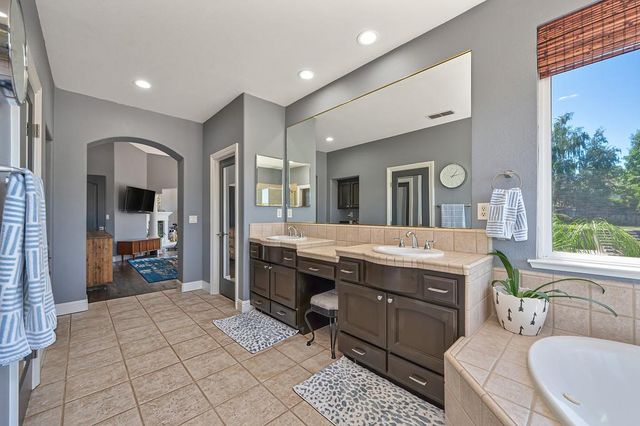 3500 Amer Way, El Dorado Hills, CA 95762