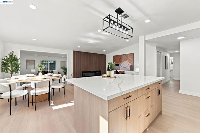3531 Independence Rd, Fremont, CA 94538