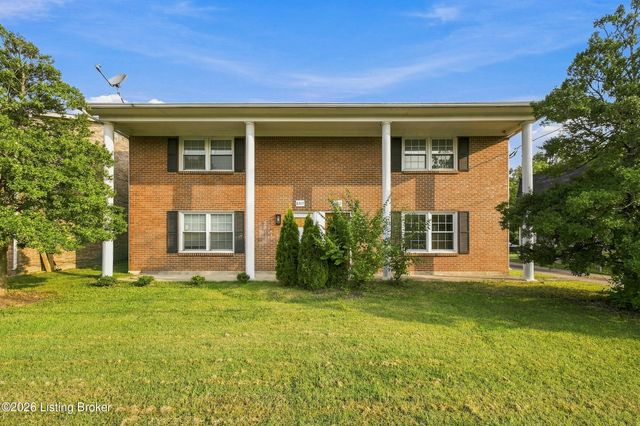 8319 Damascus Cir, Louisville, KY 40228