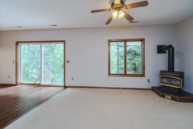 1060 Dennis Street S, Maplewood, MN 55119