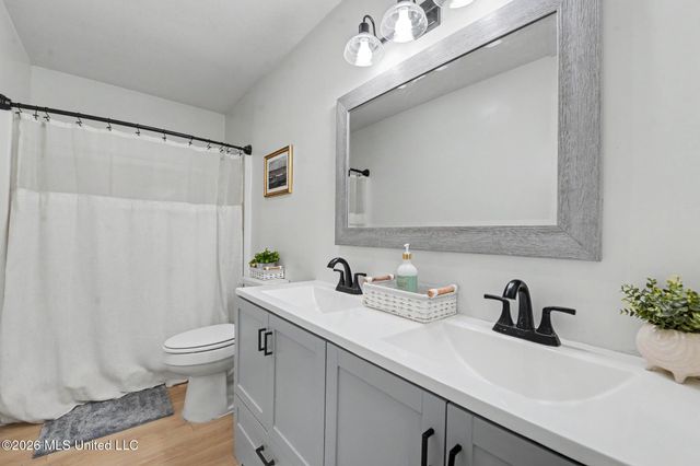 811 Villere Street, Waveland, MS 39576