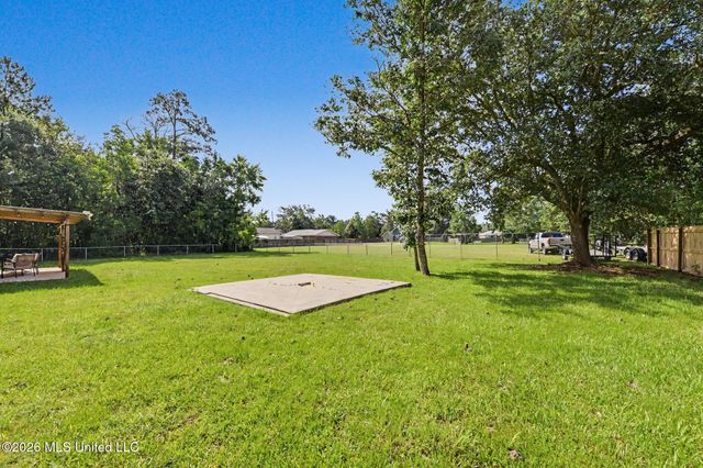 811 Villere Street, Waveland, MS 39576