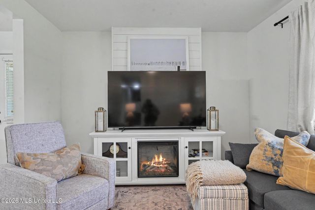 811 Villere Street, Waveland, MS 39576