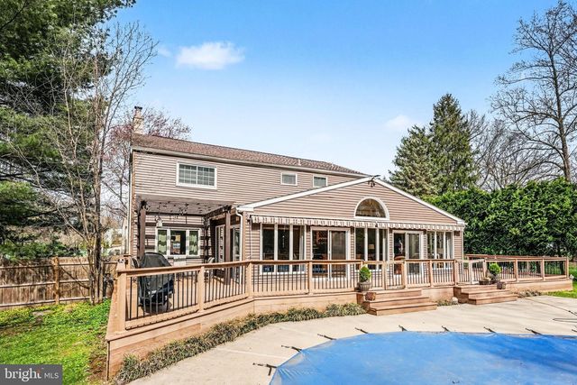 730 MAPLE HILL DR, Blue Bell, PA 19422