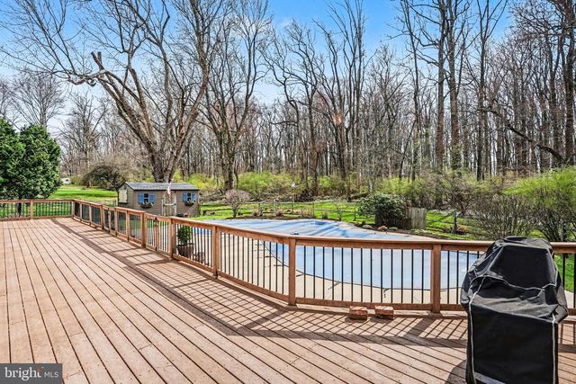 730 MAPLE HILL DR, Blue Bell, PA 19422