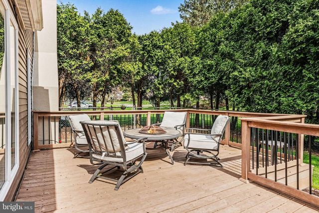 730 MAPLE HILL DR, Blue Bell, PA 19422