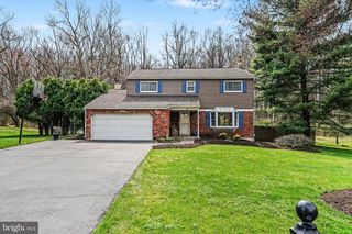 730 MAPLE HILL DR, Blue Bell, PA 19422