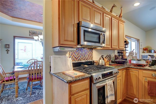 1516 N 43rd Place, Mount Vernon, WA 98273