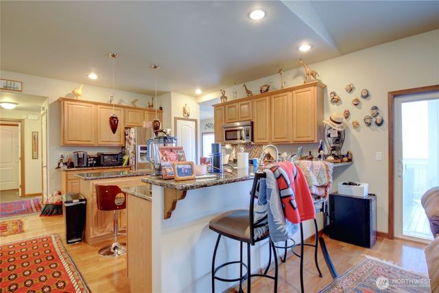 1516 N 43rd Place, Mount Vernon, WA 98273