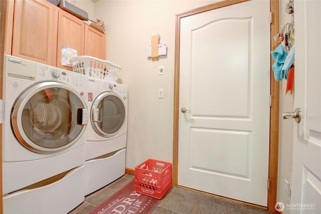 1516 N 43rd Place, Mount Vernon, WA 98273