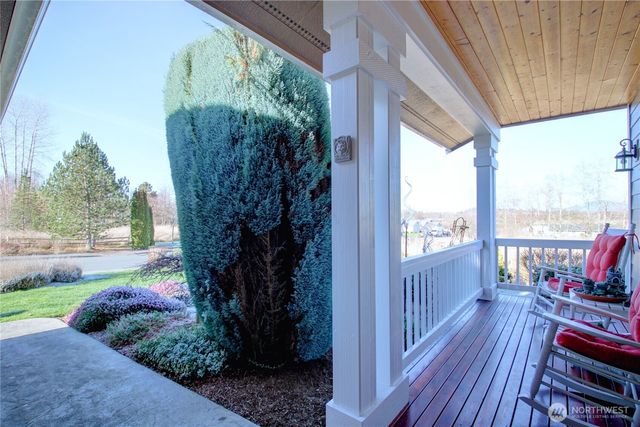 1516 N 43rd Place, Mount Vernon, WA 98273