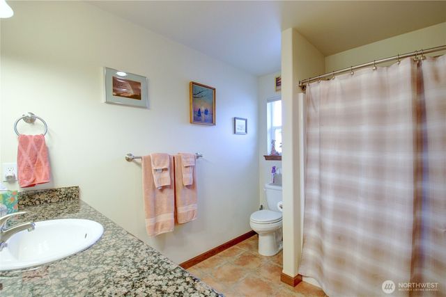 1516 N 43rd Place, Mount Vernon, WA 98273