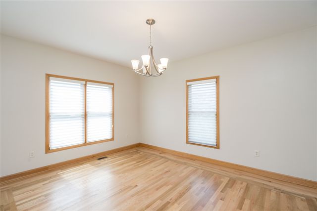 9600 Twin Eagles Drive, Johnston, IA 50131