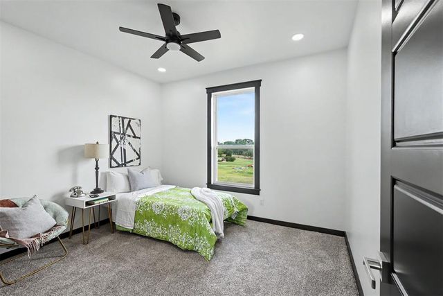 2440 Canyon Circle, Blanchard, OK 73010
