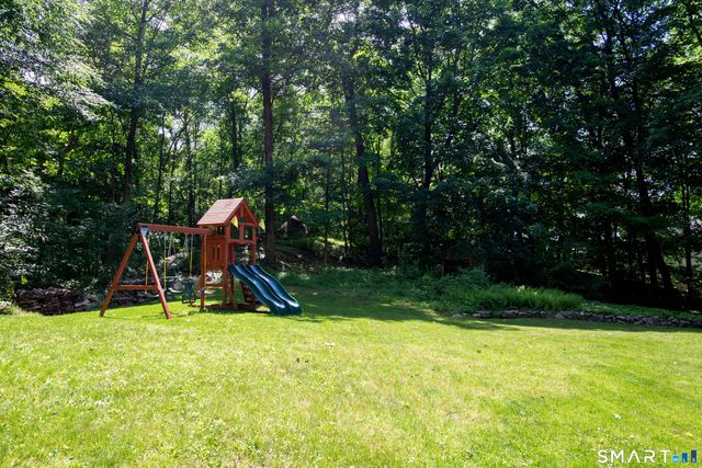 128 Florida Hill Road, Ridgefield, CT 06877