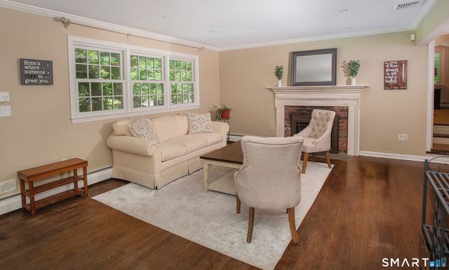 128 Florida Hill Road, Ridgefield, CT 06877