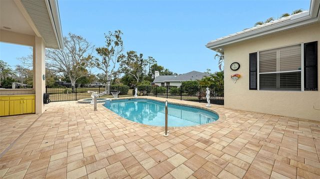 7421 WEEPING WILLOW BOULEVARD, Sarasota, FL 34241