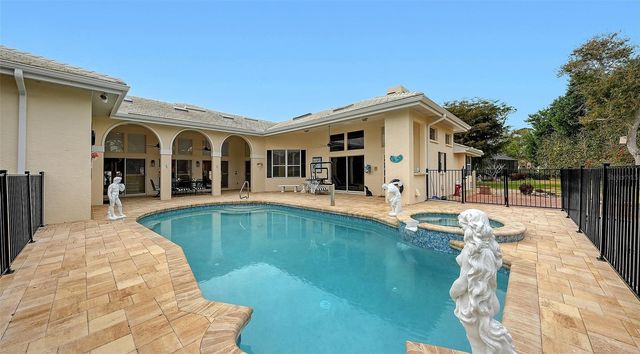 7421 WEEPING WILLOW BOULEVARD, Sarasota, FL 34241