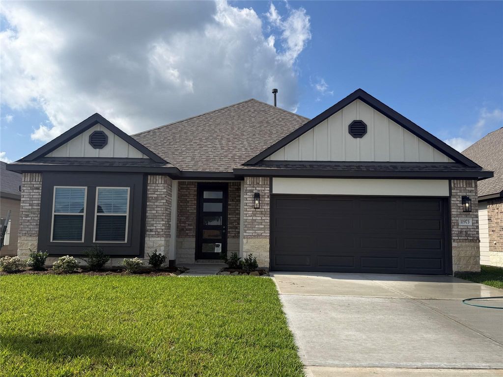 11973 Barbaro Drive, Willis, TX 77318