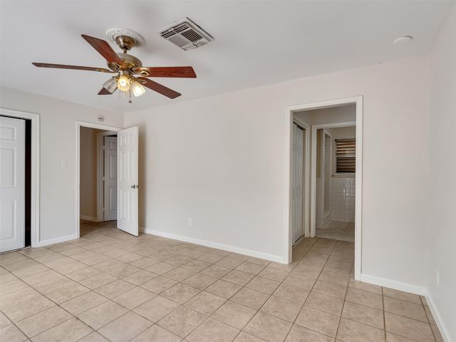 3015 Inwood Drive, Dickinson, TX 77539