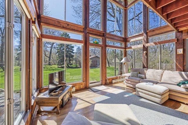 6819 Sunnyside Drive, Horace, ND 58047