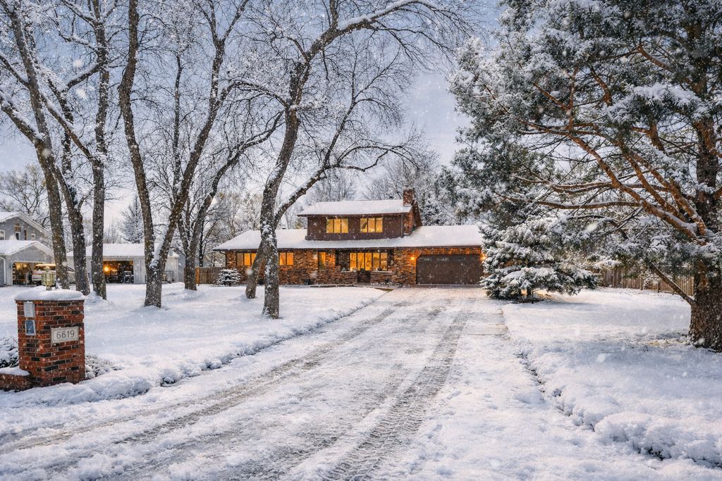 6819 Sunnyside Drive, Horace, ND 58047