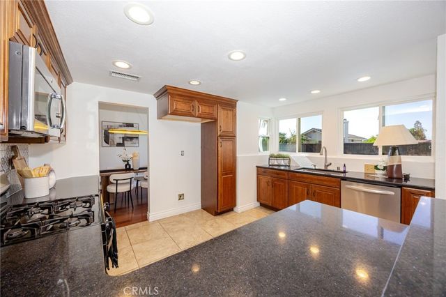 10903 Emerson, Rancho Cucamonga, CA 91701