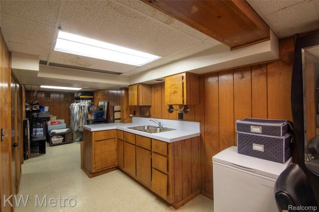 8401 18 Mile Road 253, Sterling Heights, MI 48313