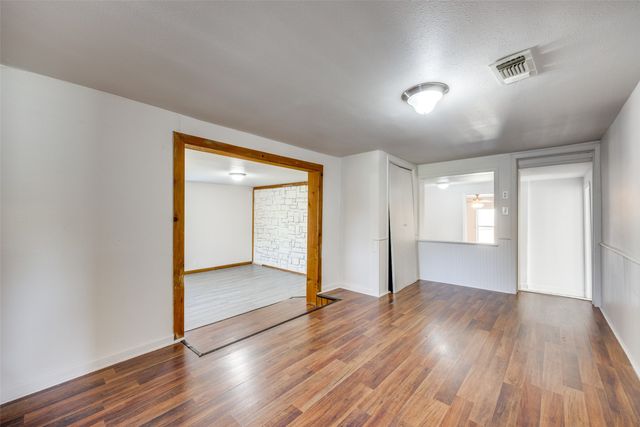 191 Frankwood Road, Sherman, TX 75092