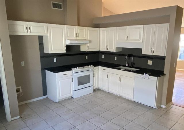 8196 Lode Star Avenue, Pensacola, FL 32514