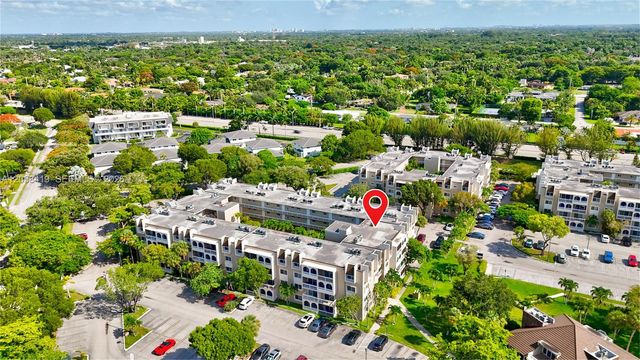 7910 Camino Real N105, Miami, FL 33143