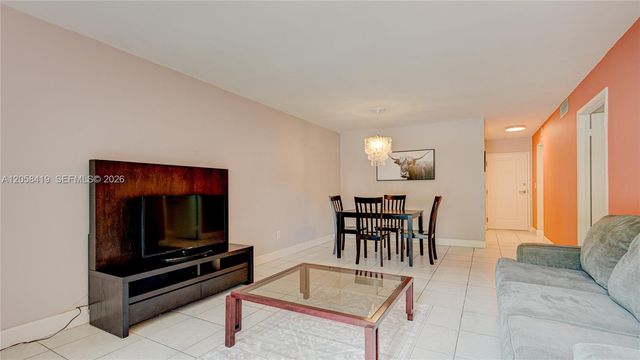 7910 Camino Real N105, Miami, FL 33143